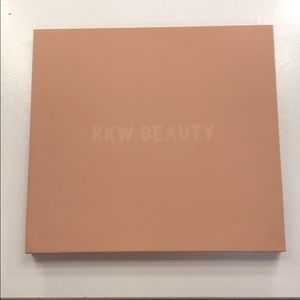 KKW Beauty Powder Contour & Highlight Kit